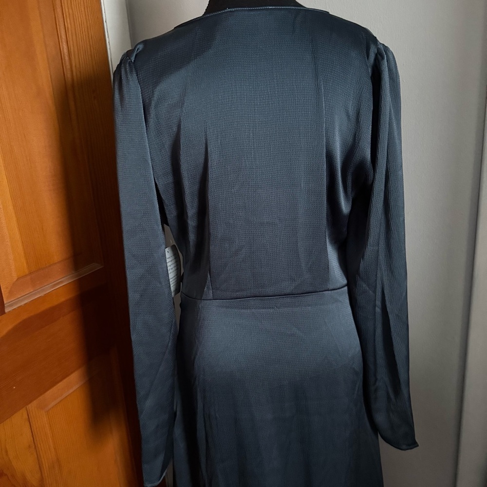 Lush Long Sleeved Silky Evening Dress - Picture 13 of 15